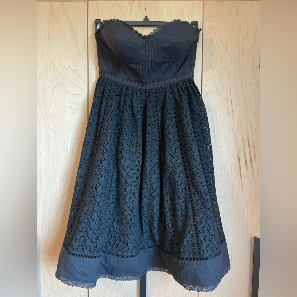 Brand new Tibi Strapless Corset Eyelet Dress size 4 and 8